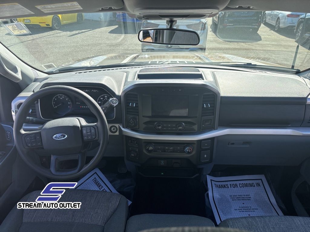 2023 Ford F-150 XLT photo 12