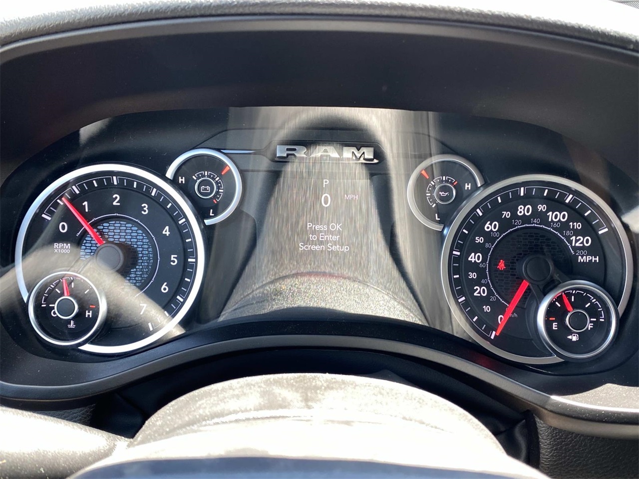 2025 Ram 1500 Tradesman photo 11