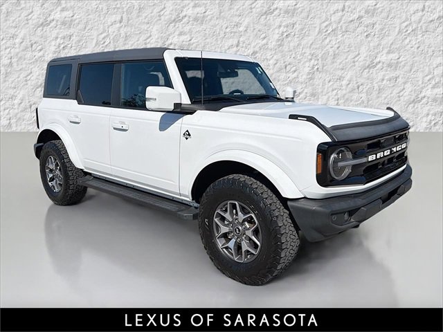 2023 Ford Bronco 4-Door Outer Banks's photo
