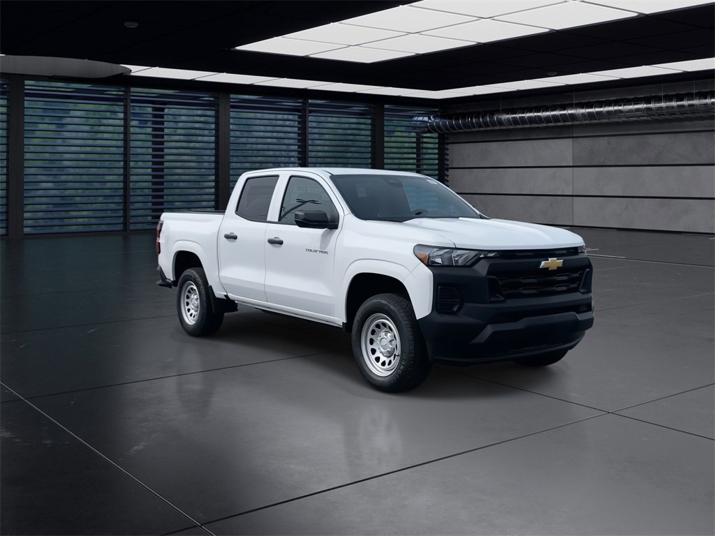 2025 Chevrolet Colorado Work Truck photo 2