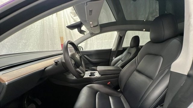 Used 2021 Tesla Model Y Long Range with VIN 5YJYGDEE9MF204720 for sale in Tampa, FL