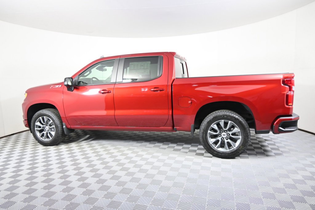 2026 Chevrolet Silverado 1500 RST photo 3