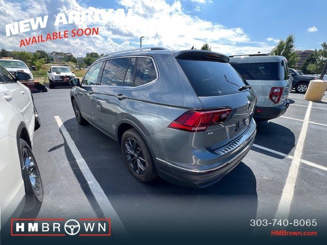 2022 Volkswagen Tiguan SE photo 3