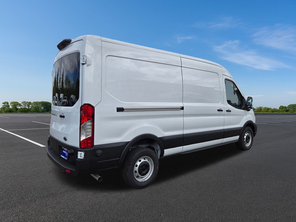 2024 Ford Transit Cargo Van photo 4