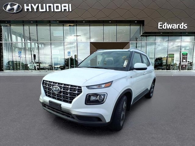 2025 Hyundai Venue SEL's photo