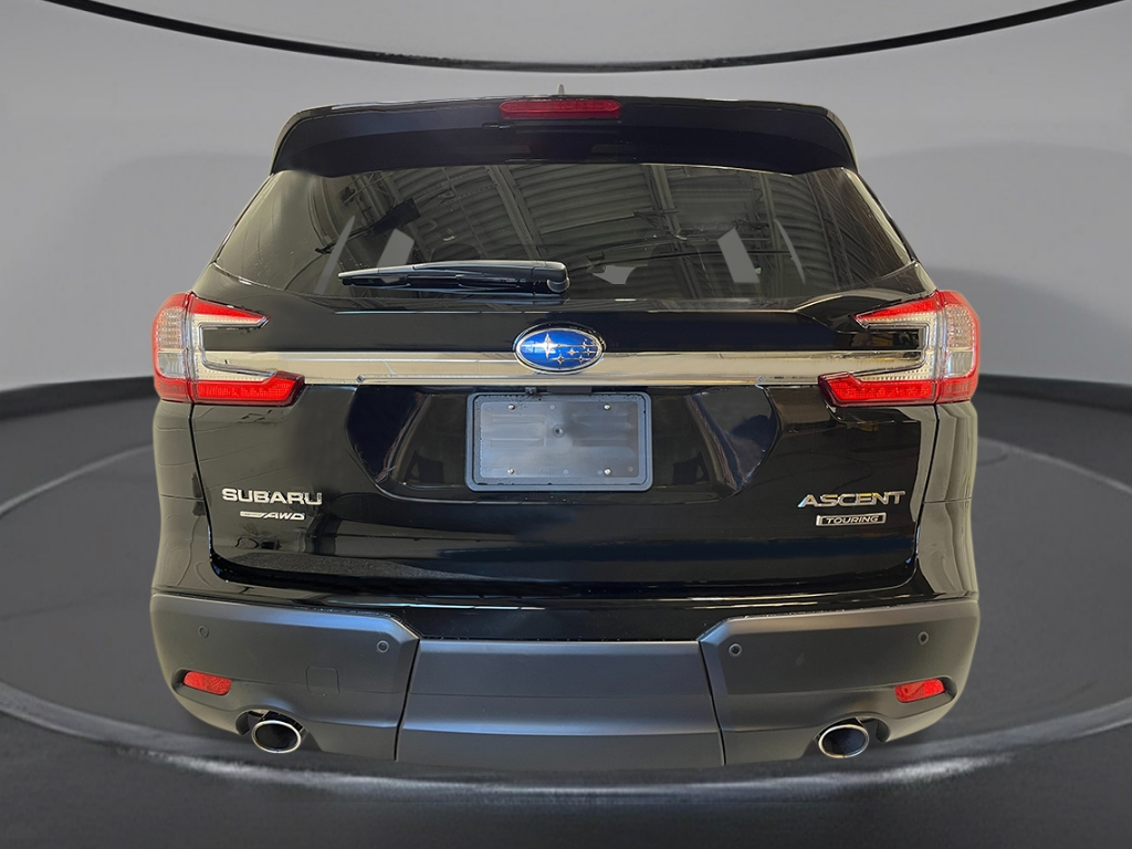 2025 Subaru Ascent Touring photo 3