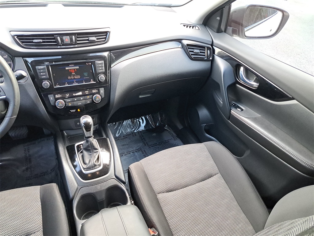 2021 Nissan Rogue Sport SV photo 15