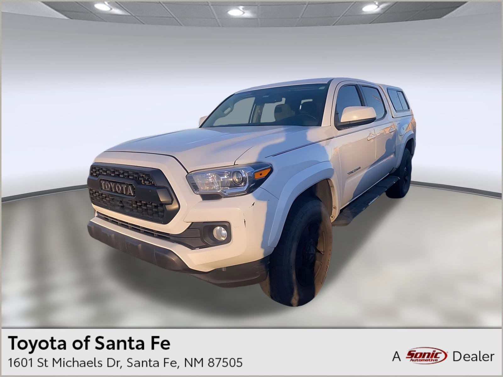2017 Toyota Tacoma SR5's photo