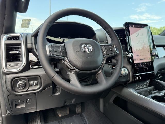 2026 Ram 1500 Laramie photo 19