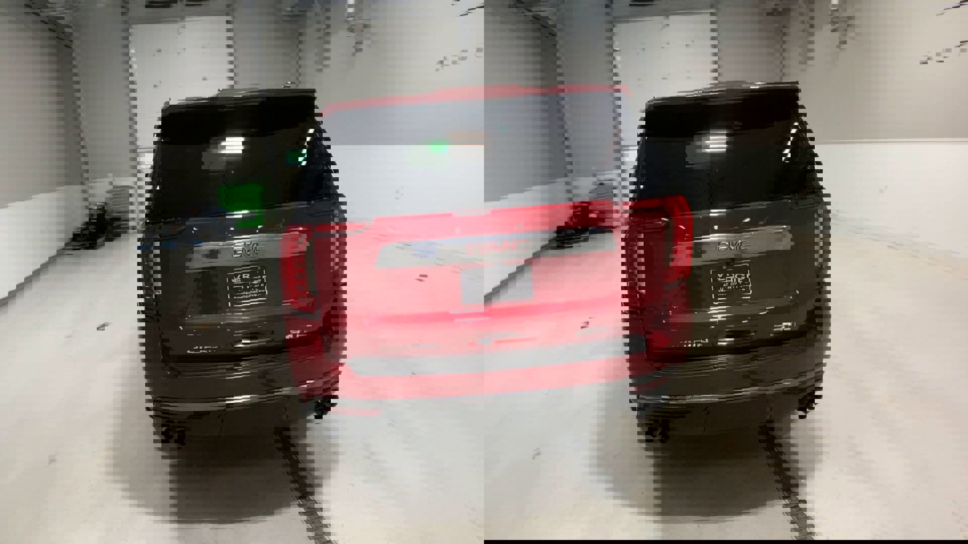 2022 Gmc Yukon XL AT4 photo 6