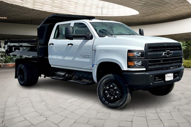2024 Chevrolet Silverado 5500 HD Work Truck
