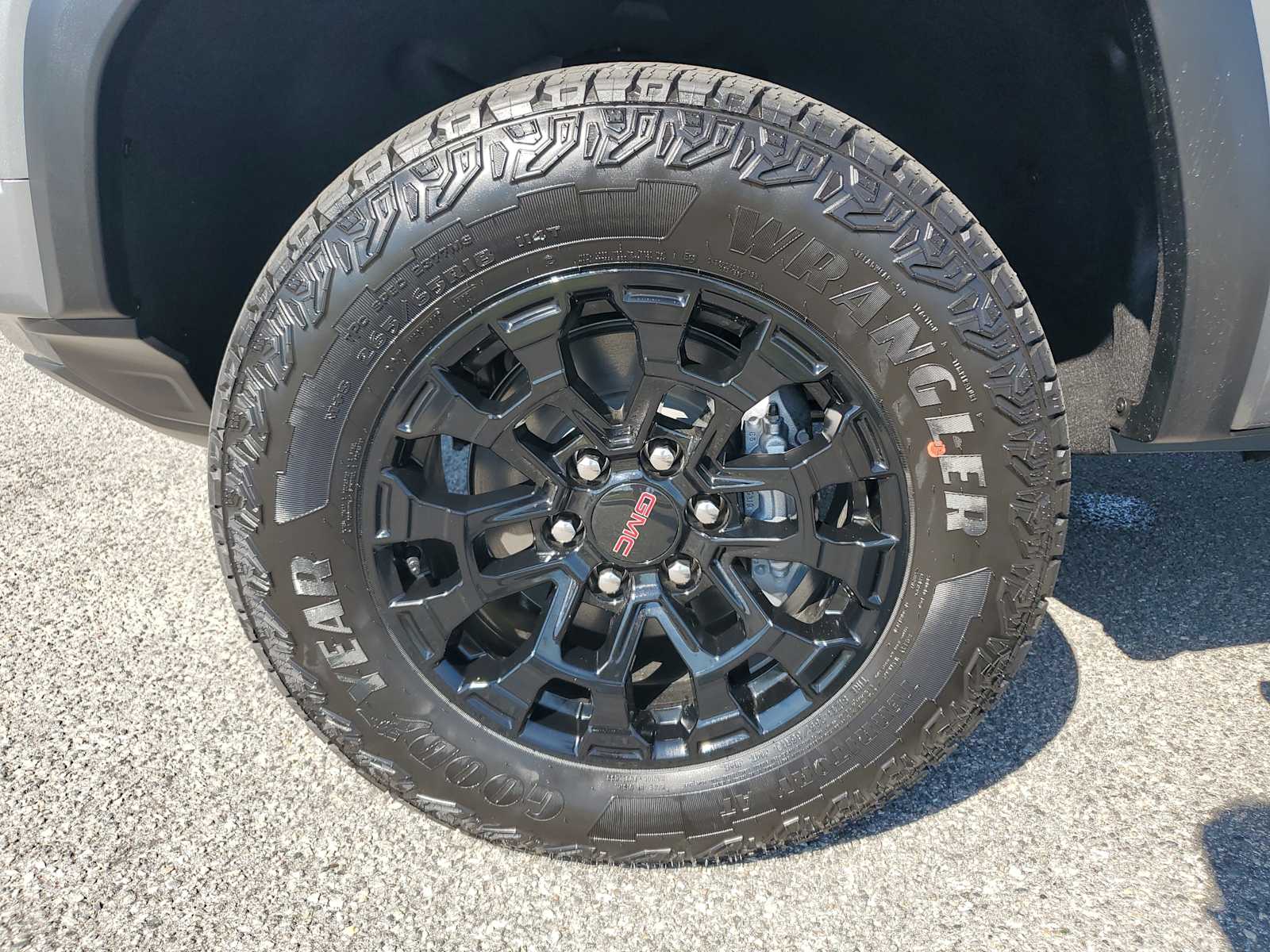 2026 Gmc Canyon Elevation photo 10