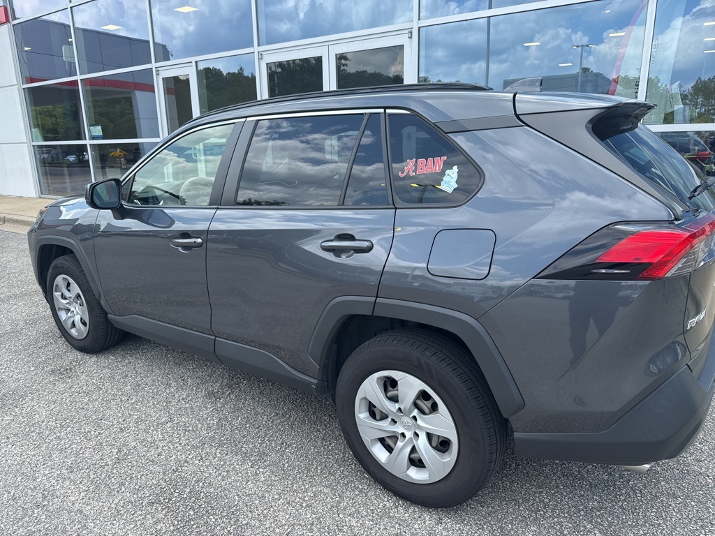 Used 2021 Toyota RAV4 LE with VIN JTMH1RFV3MD078858 for sale in Northfield, Minnesota