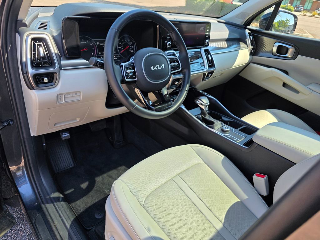 2022 Kia Sorento S photo 10