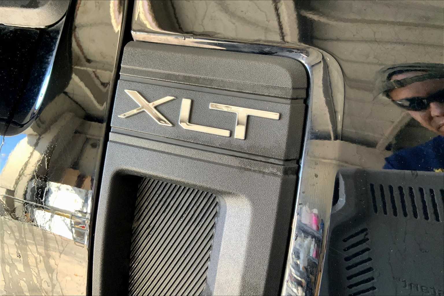 2022 Ford Maverick XLT photo 9