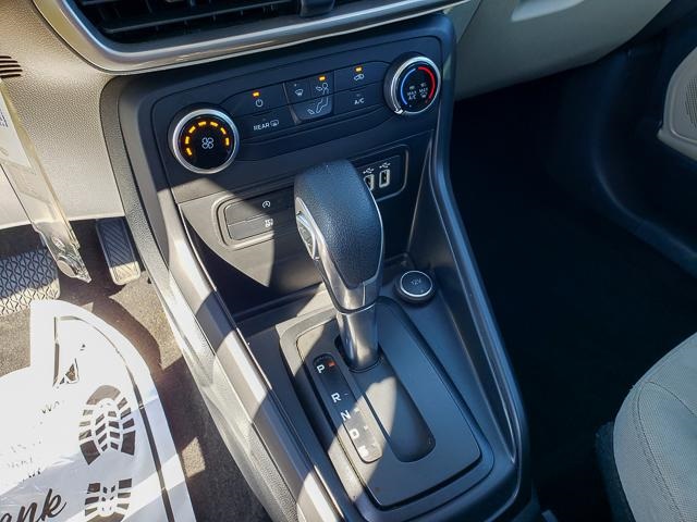 2022 Ford EcoSport S photo 12