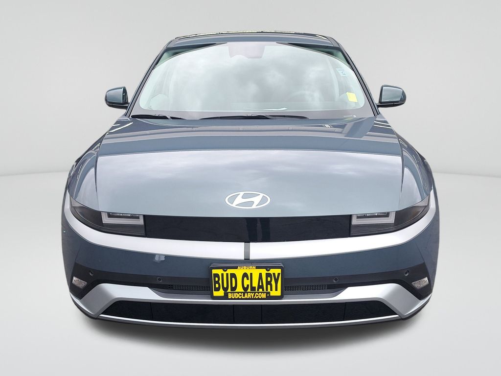 2025 Hyundai Ioniq 5 SE photo 2