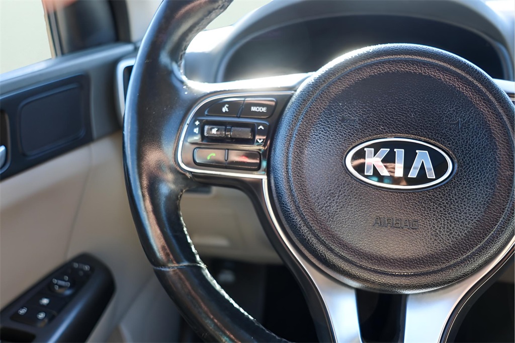 2017 Kia Sportage EX photo 12