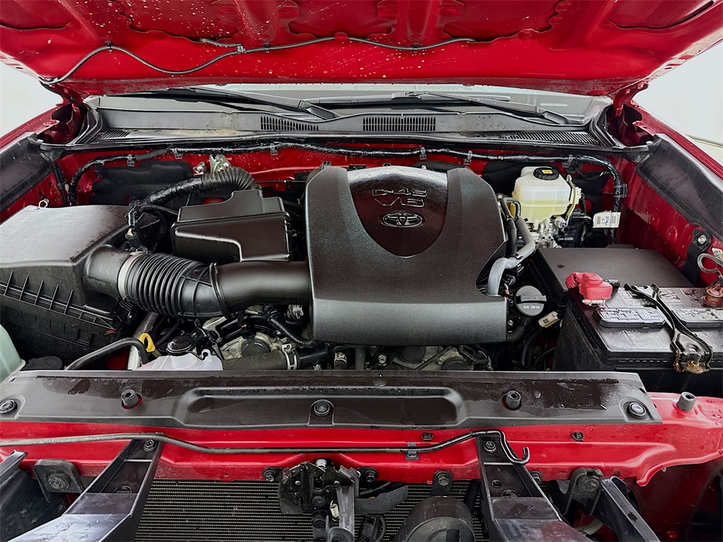 2022 Toyota Tacoma TRD Off-Road photo 26