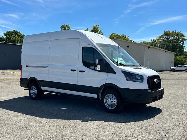 2024 Ford Transit photo 18