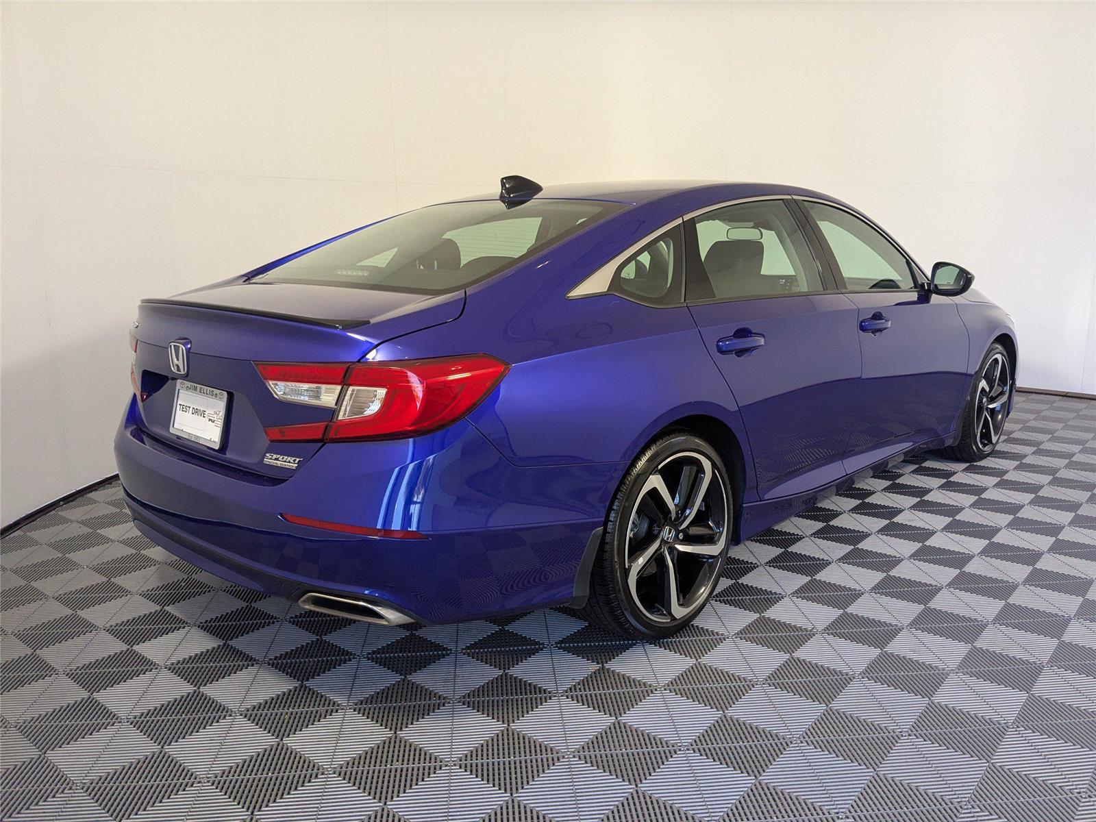 2022 Honda Accord Sport SE photo 23