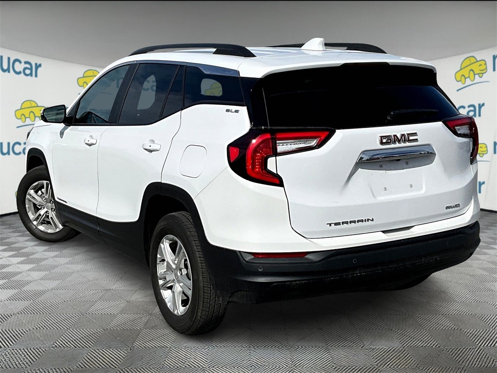 2023 Gmc Terrain SLE photo 3