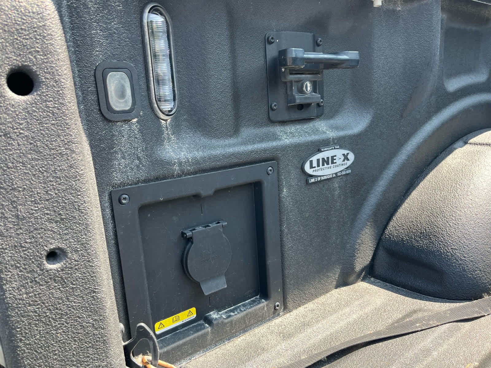 2021 Ford F-150 Lariat photo 13