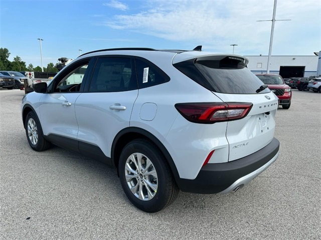 2025 Ford Escape Active photo 3