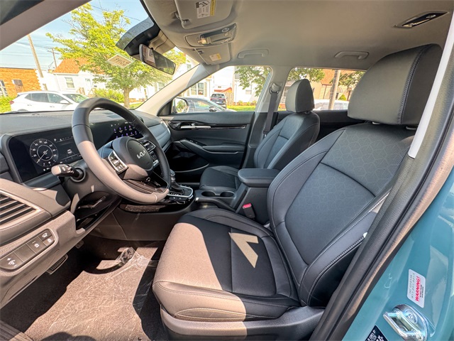 2026 Kia Seltos EX photo 13