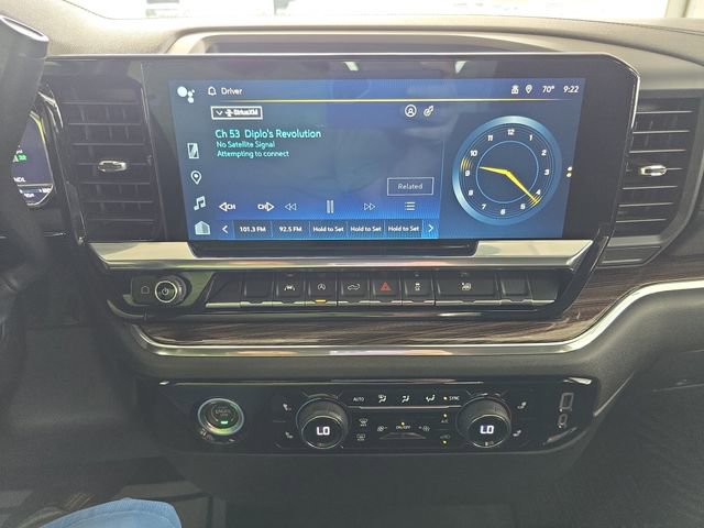 2023 Chevrolet Silverado 1500 LT photo 12
