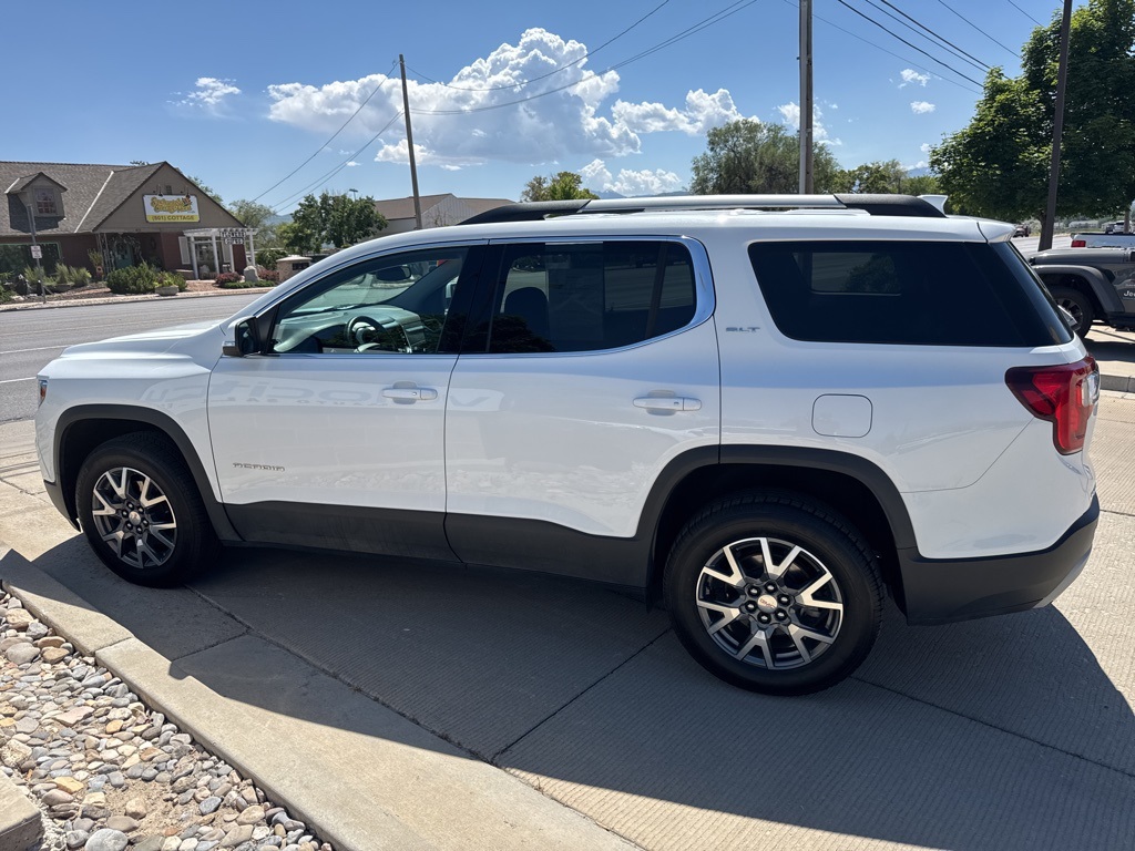 2023 Gmc Acadia SLT photo 4