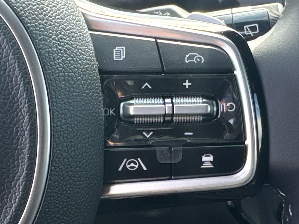 2025 Kia Sorento Hybrid EX photo 26