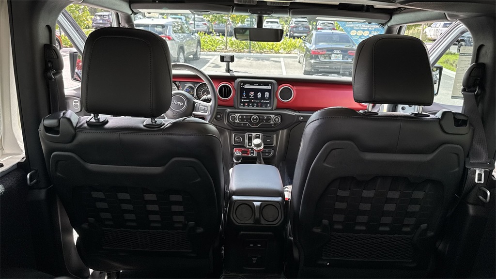 2023 Jeep Wrangler Two-Door Rubicon photo 33