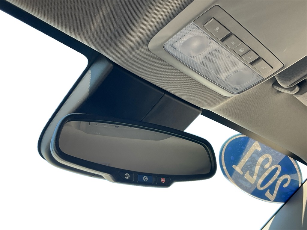2022 Chevrolet Trax LT photo 22