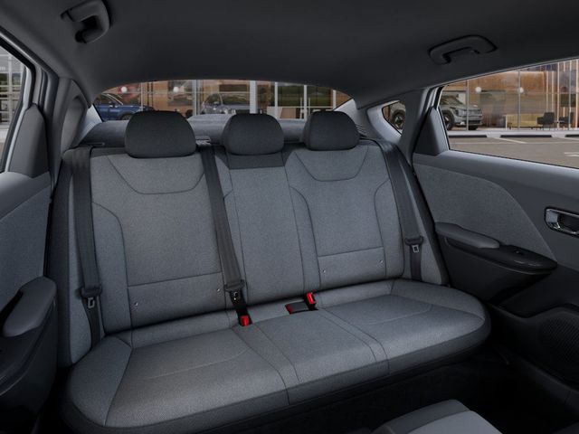 2025 Kia K4 LX photo 15