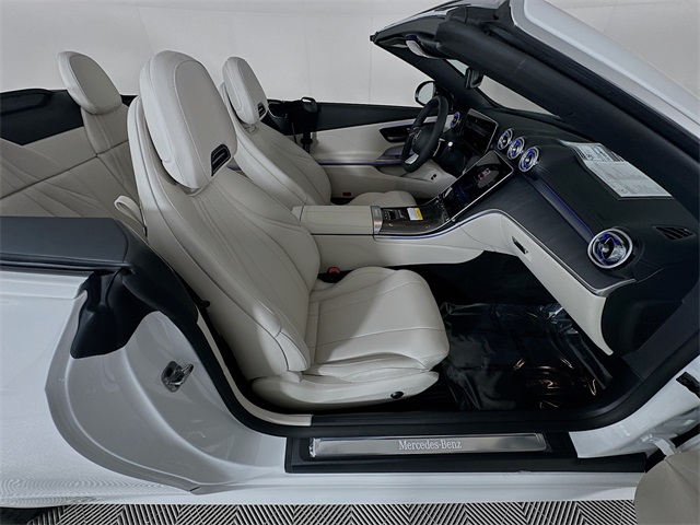 2026 Mercedes Benz CLE 300 4MATIC Cabriolet photo 28