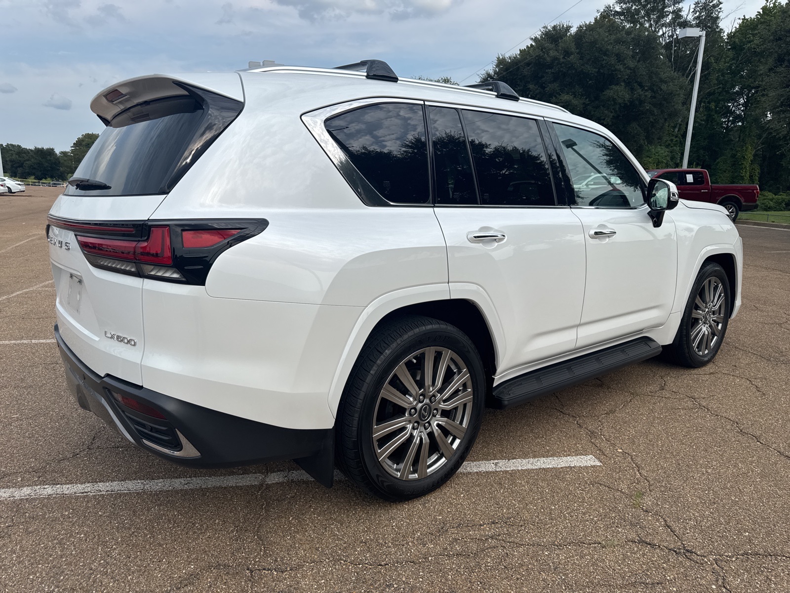 2022 Lexus LX 600 Ultra Luxury photo 7