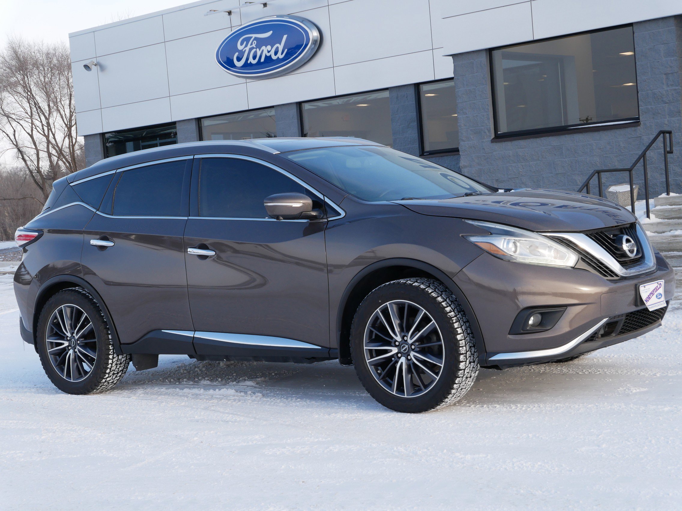 Used 2018 Nissan Murano Platinum with VIN 5N1AZ2MH8JN182567 for sale in Northfield, Minnesota