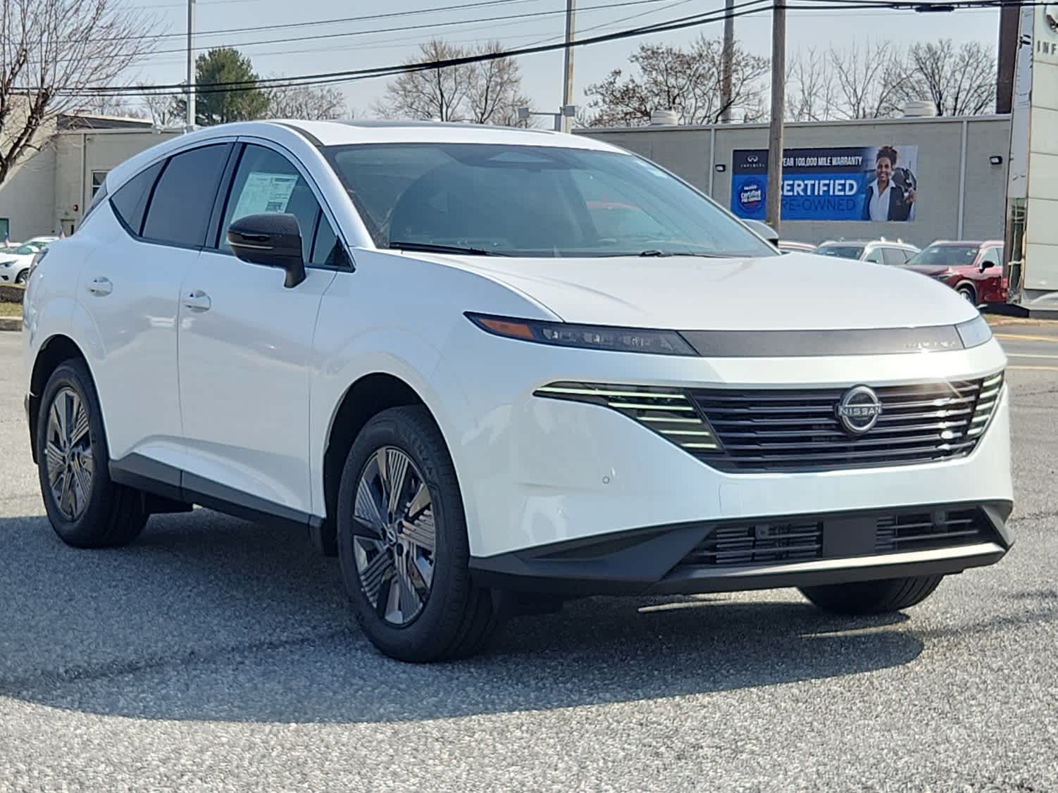2025 Nissan Murano SL photo 2