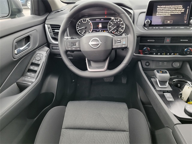 2026 Nissan Rogue SV photo 23