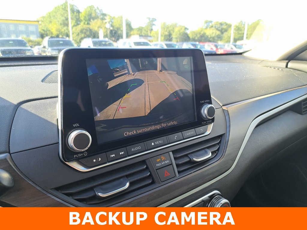 2023 Nissan Altima 2.5 SV photo 14