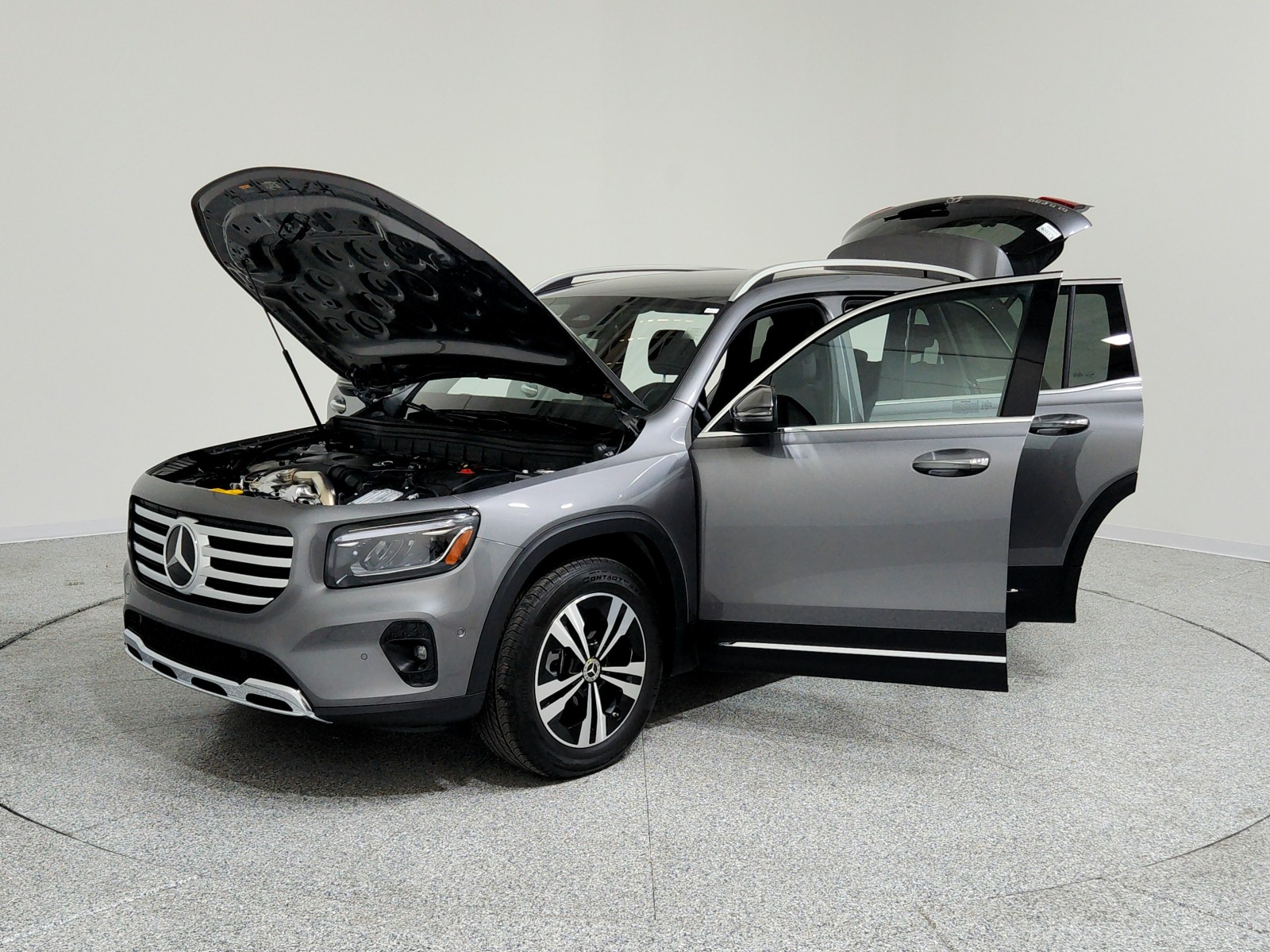 2025 Mercedes Benz GLB 250 photo 12