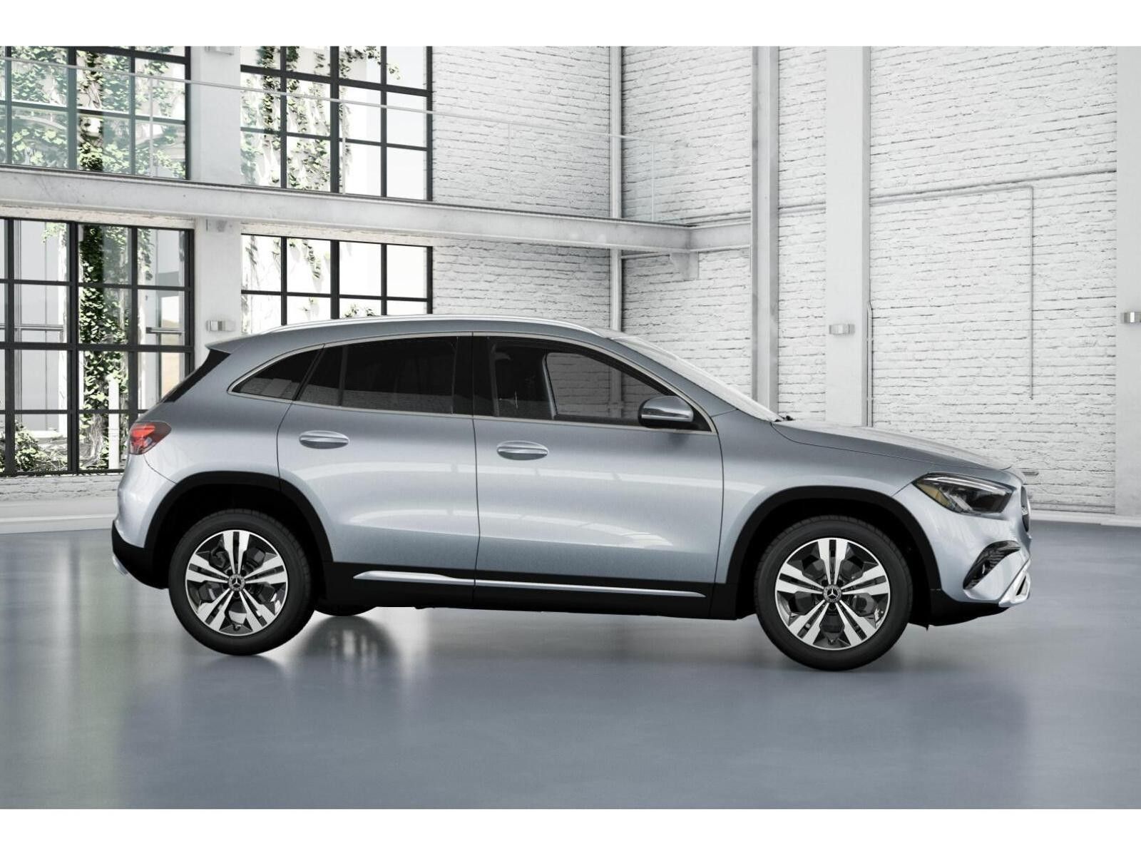 2026 Mercedes Benz GLA 250 photo 16