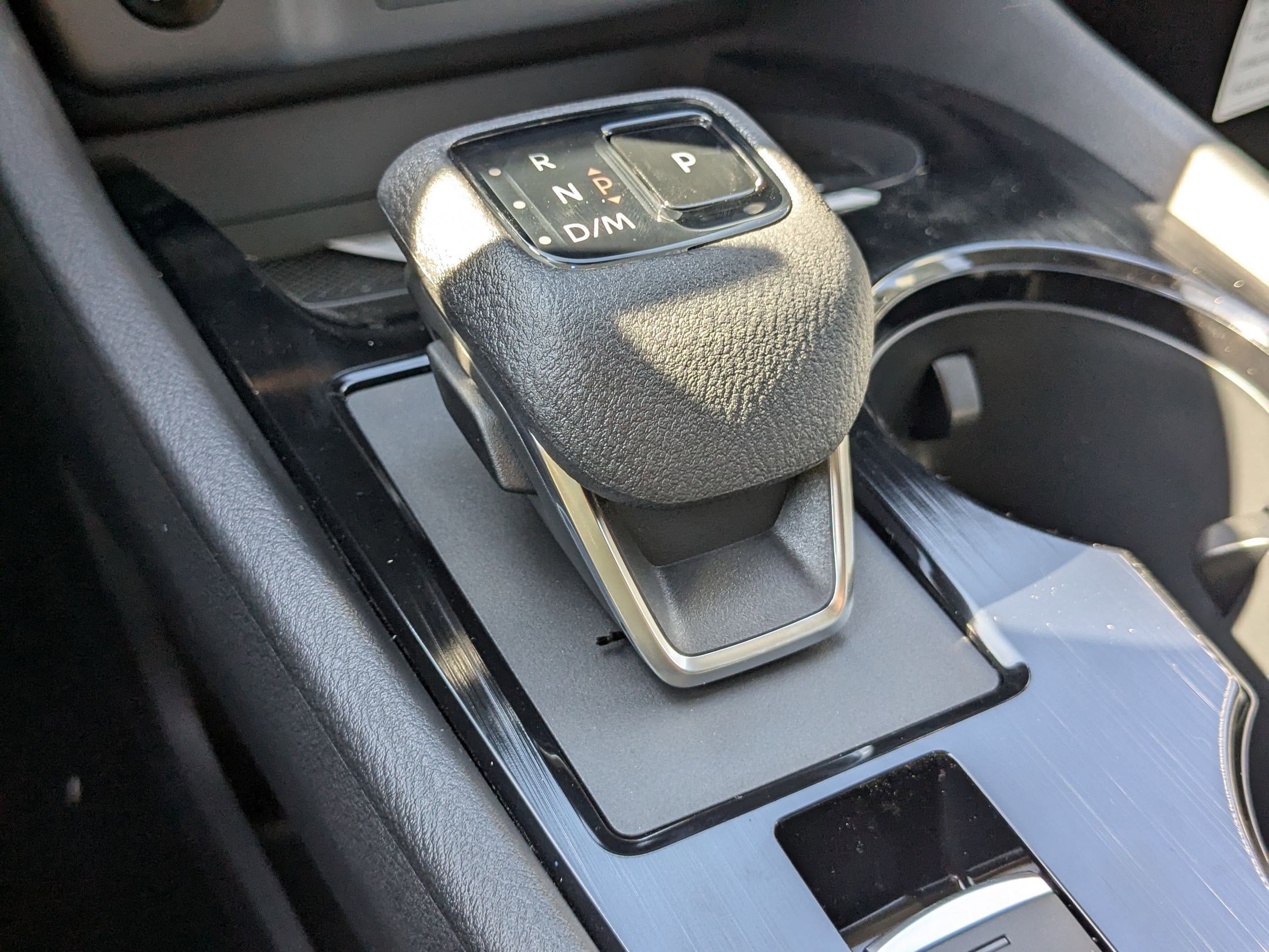 2026 Nissan Rogue SV photo 15