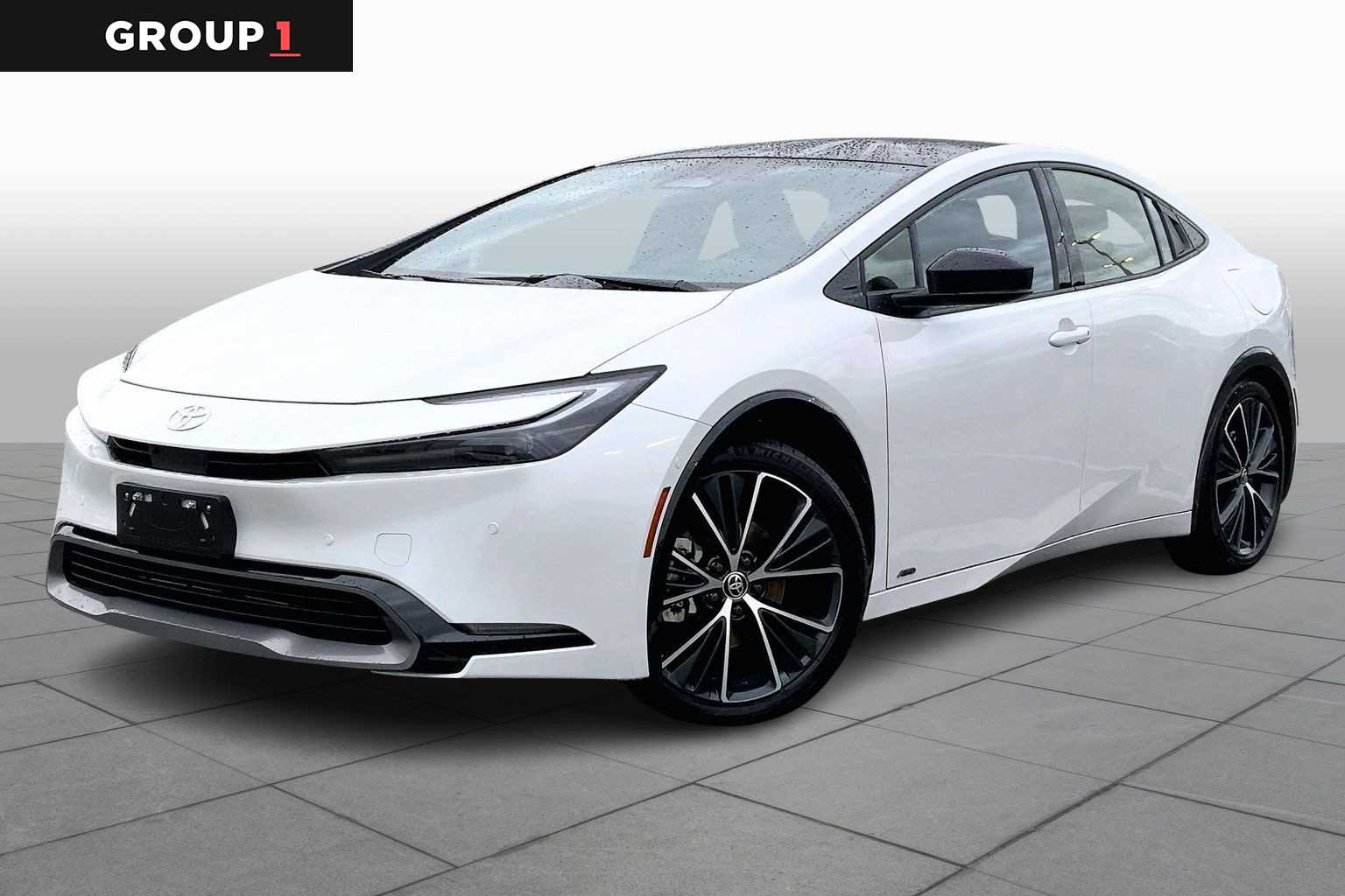 2025 Toyota Prius Limited's photo