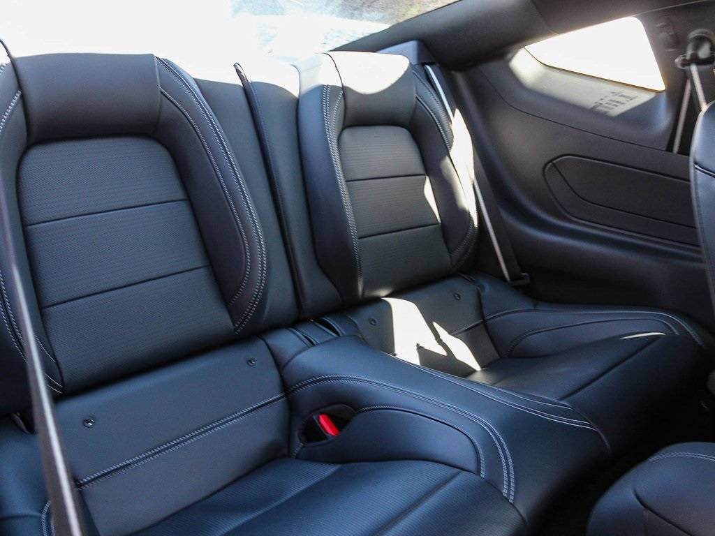 2025 Ford Mustang EcoBoost Premium photo 17
