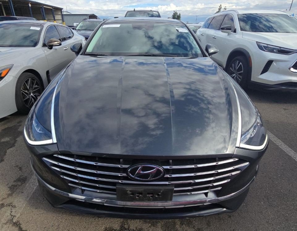 Used 2020 Hyundai Sonata Hybrid SEL with VIN KMHL34JJ0LA014011 for sale in Kansas City