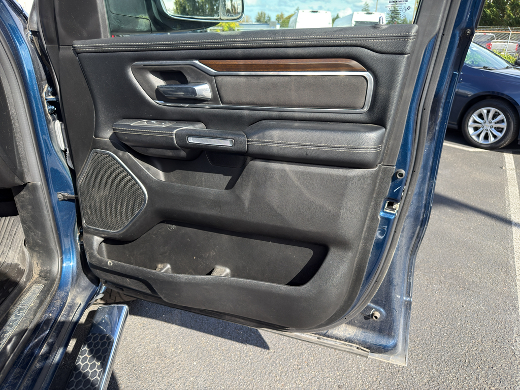 2021 Ram 1500 Laramie photo 24