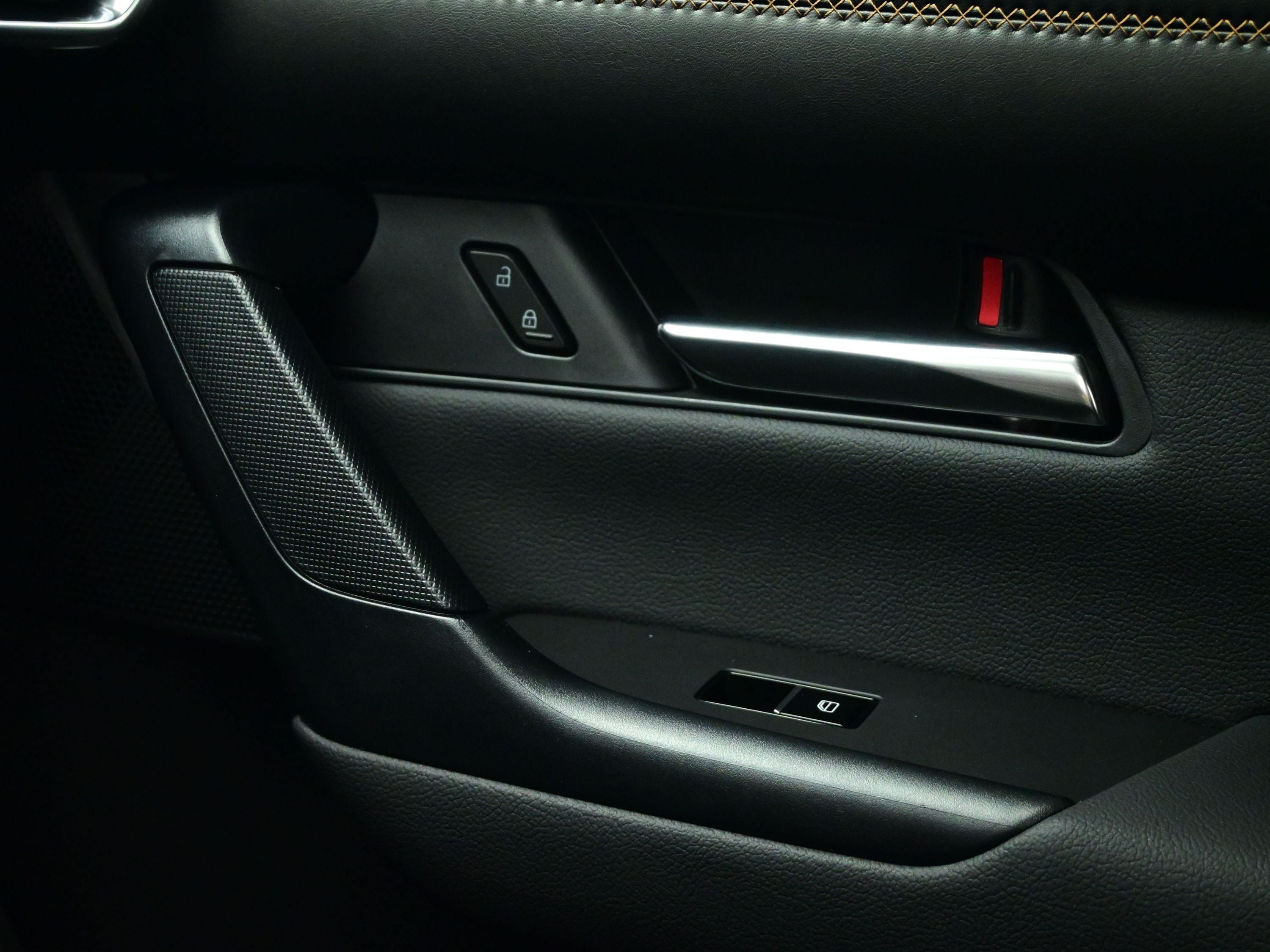 2025 Mazda CX-50 Premium Plus photo 16