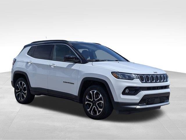 2023 Jeep Compass Limited photo 6
